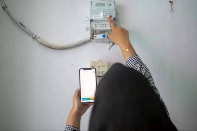 Kasus Tunggakan Listrik Rp12 Juta, Penjual Gorengan Masruroh Bingung: "Uang dari Mana?"